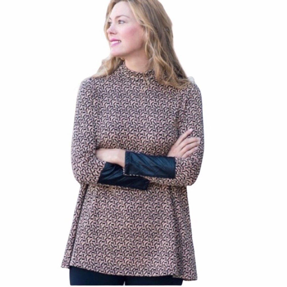 Tyler Boe Chrissy Mock Neck Animal Cheetah Print Tunic Size XS - Picture 4 of 15